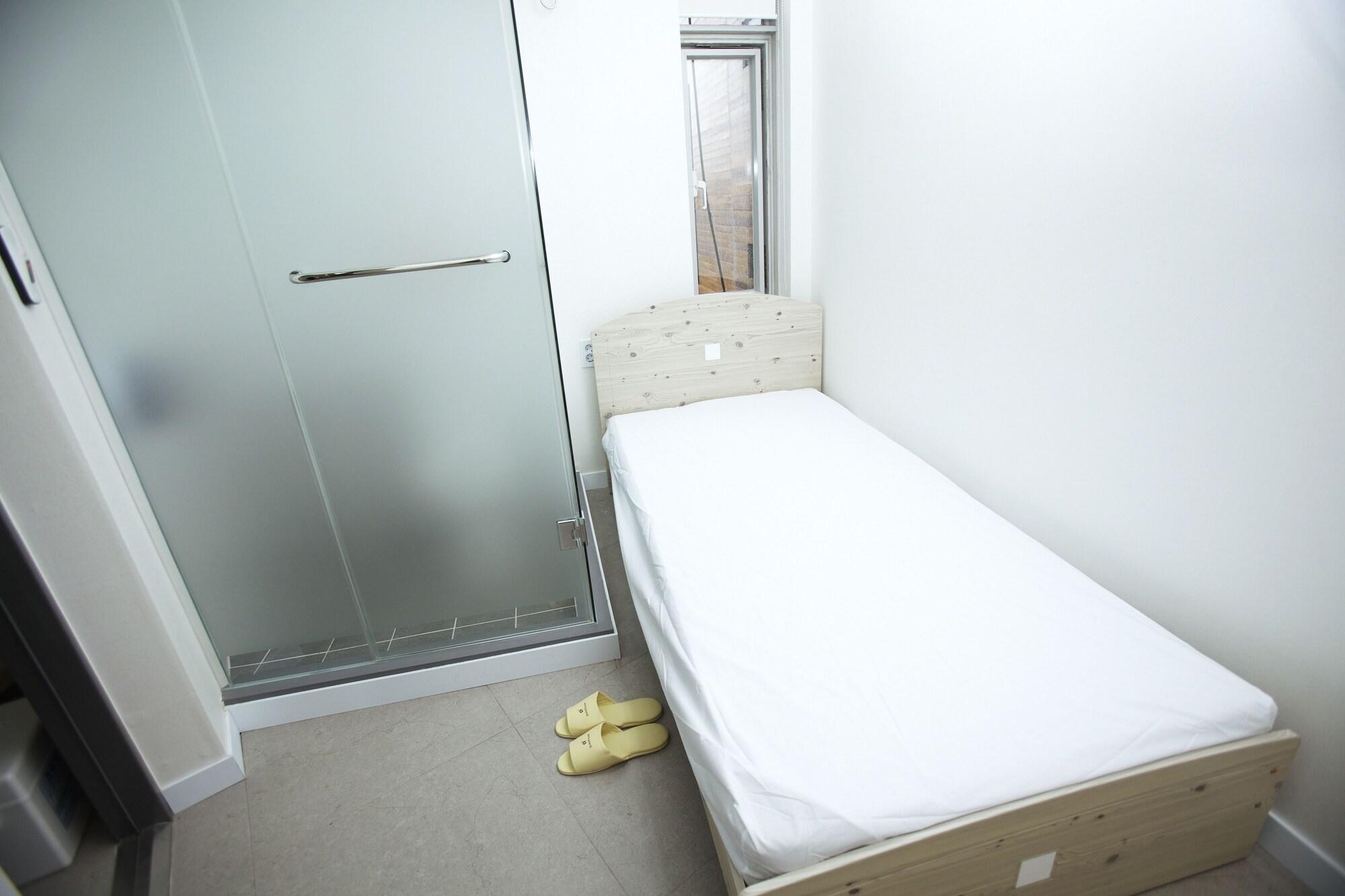 24 Guesthouse Kyunghee University Guest house Seoul