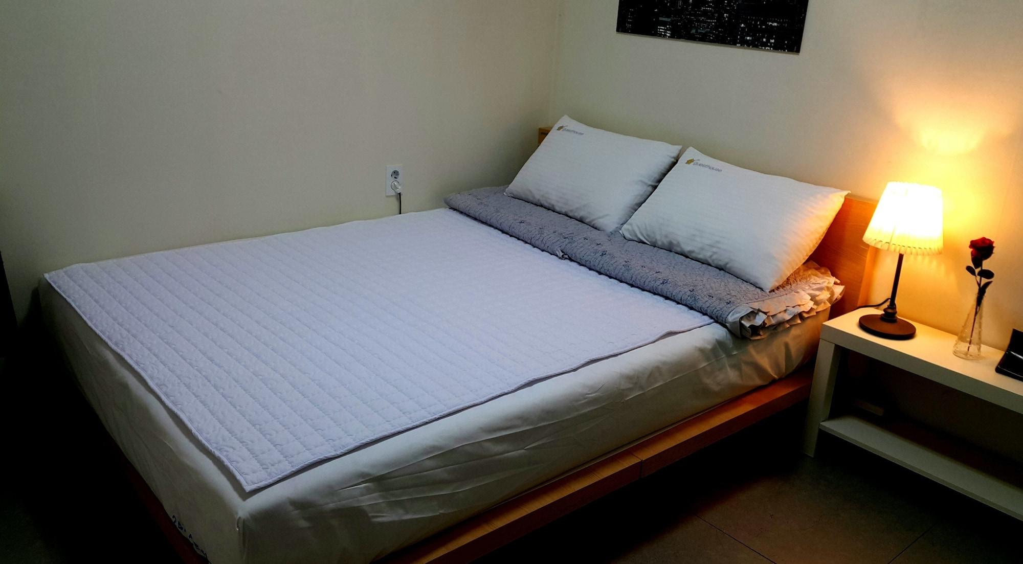 24 Guesthouse Kyunghee University 2*