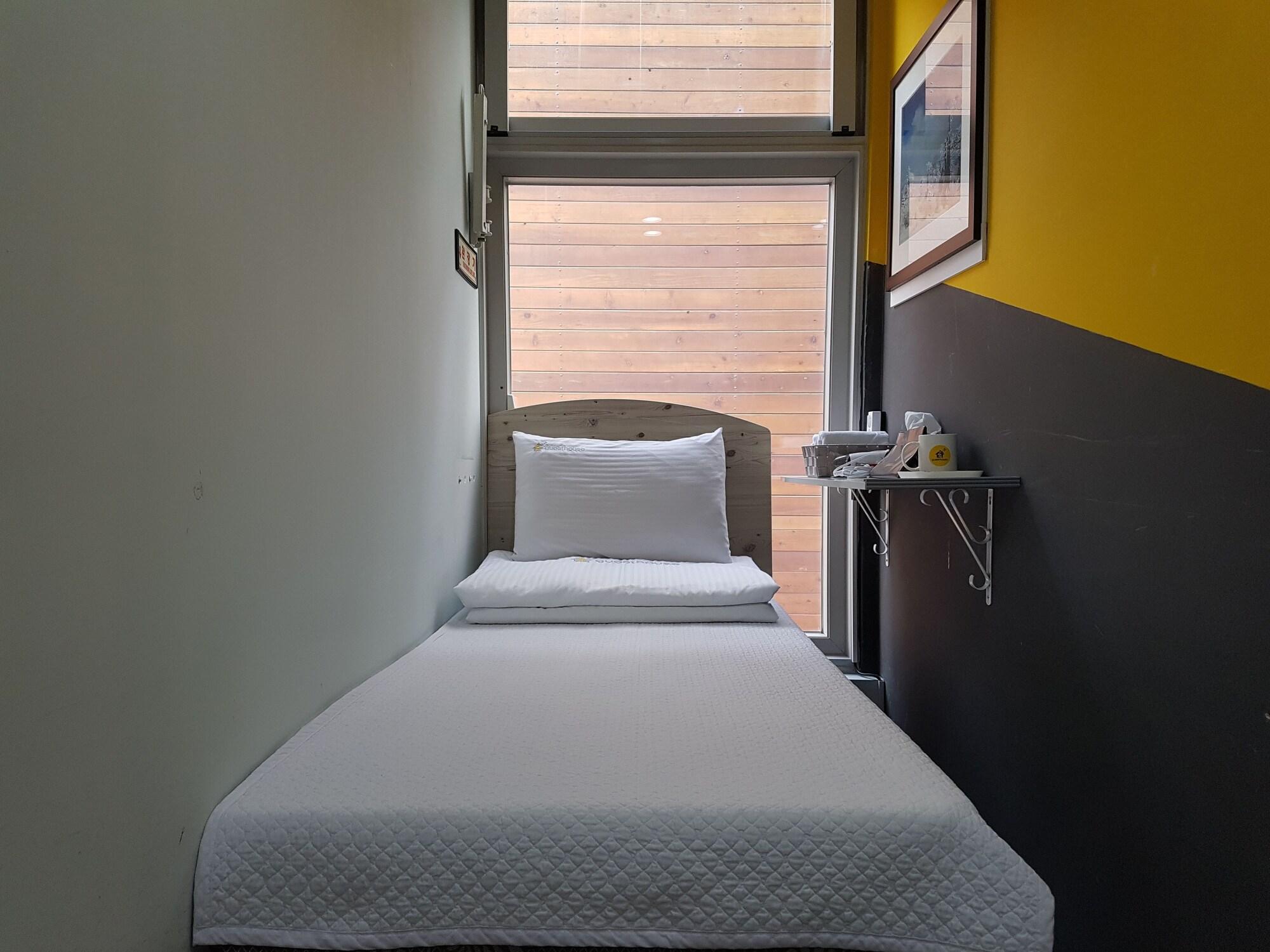 24 Guesthouse Kyunghee University Guest house