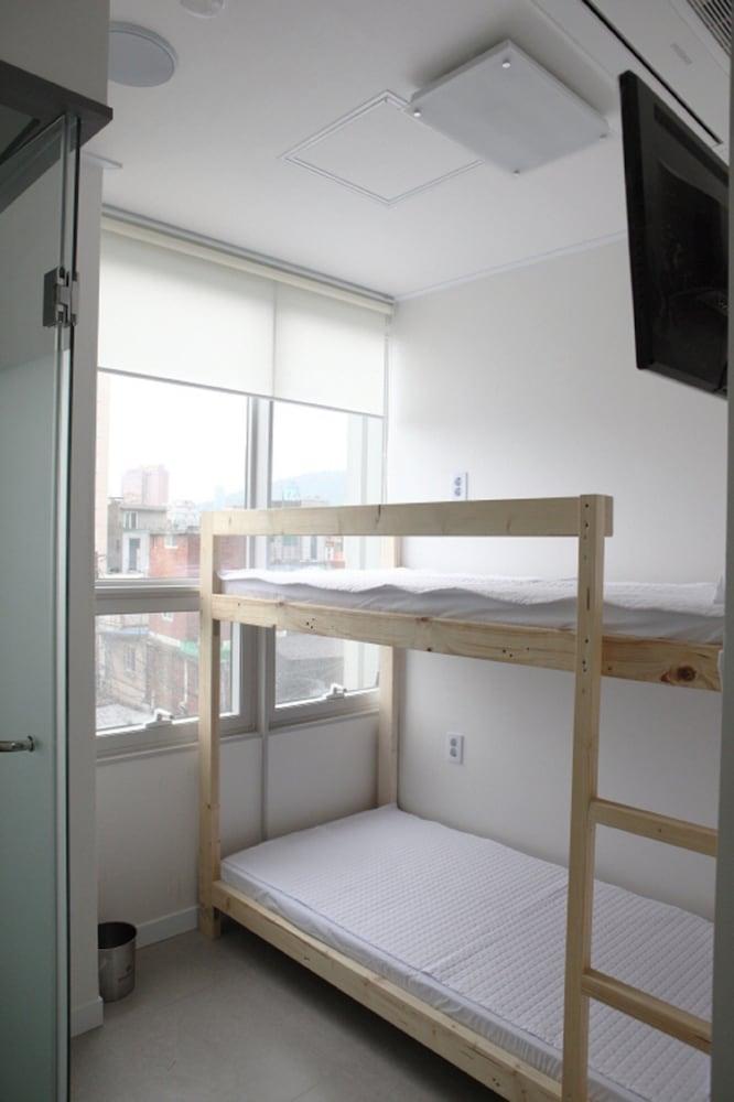 24 Guesthouse Kyunghee University Guest house Seoul