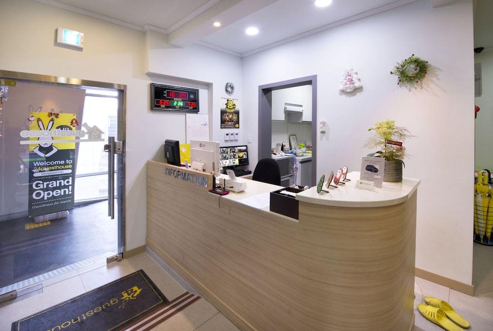 24 Guesthouse Kyunghee University Guest house 2*