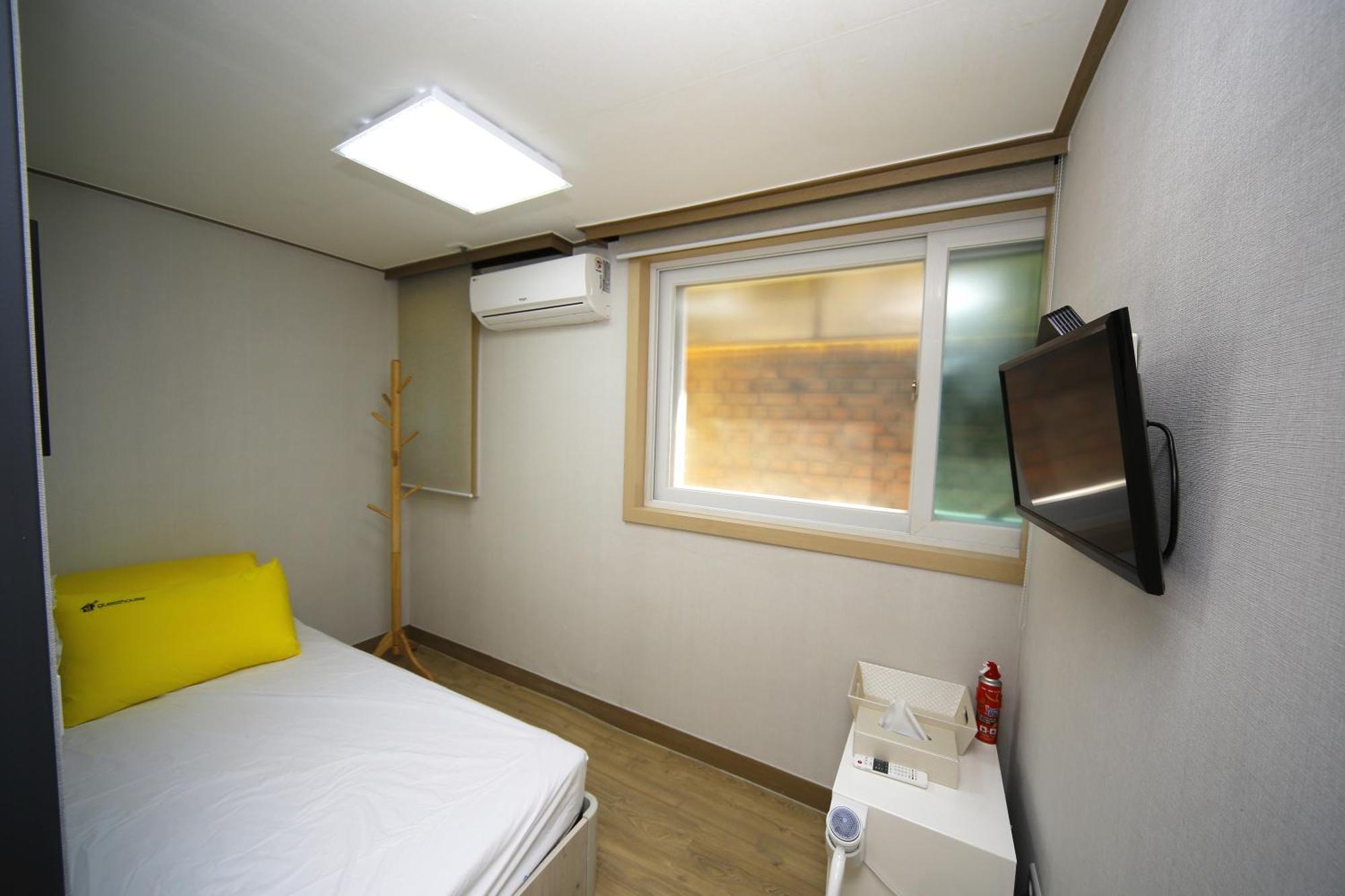 Guest house 24 Guesthouse Kyunghee University